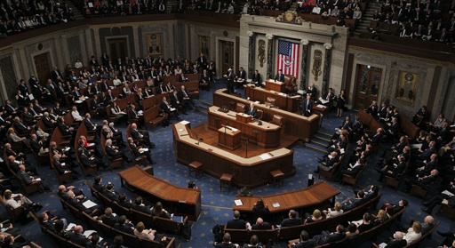 Picture,Of,The,State,Of,Th,Eunion,Birds,Eye,View A large assembly of politicians in a legislative chamber