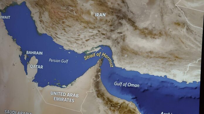 2755643269-1 Map highlighting the Strait of Hormuz between Iran and the Arabian Peninsula
